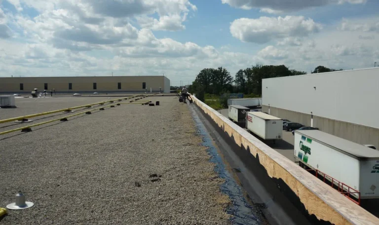 Flat roofing services made easy in Pickering Ontario by Metro Roofing