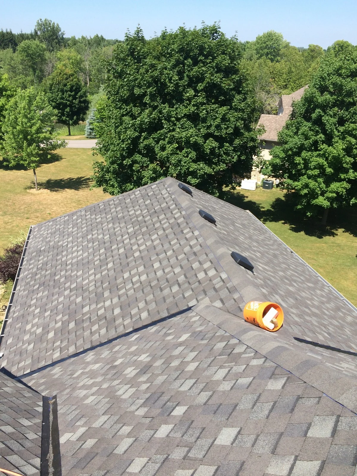 Roof repair, Roofing contractors, Roof replacement, Roofing companies, Metal roofing, Roof leak repair, Asphalt shingles, Flat roof repair, Roofing materials, Roof inspection, Toronto roofing companies, Roof repair Toronto, Toronto roofing contractors, Best roofers in Toronto, Emergency roof repair Toronto, Flat roof repair Toronto, Metal roofing Toronto, Residential roofing Toronto, Commercial roofing Toronto, Roof replacement Toronto,